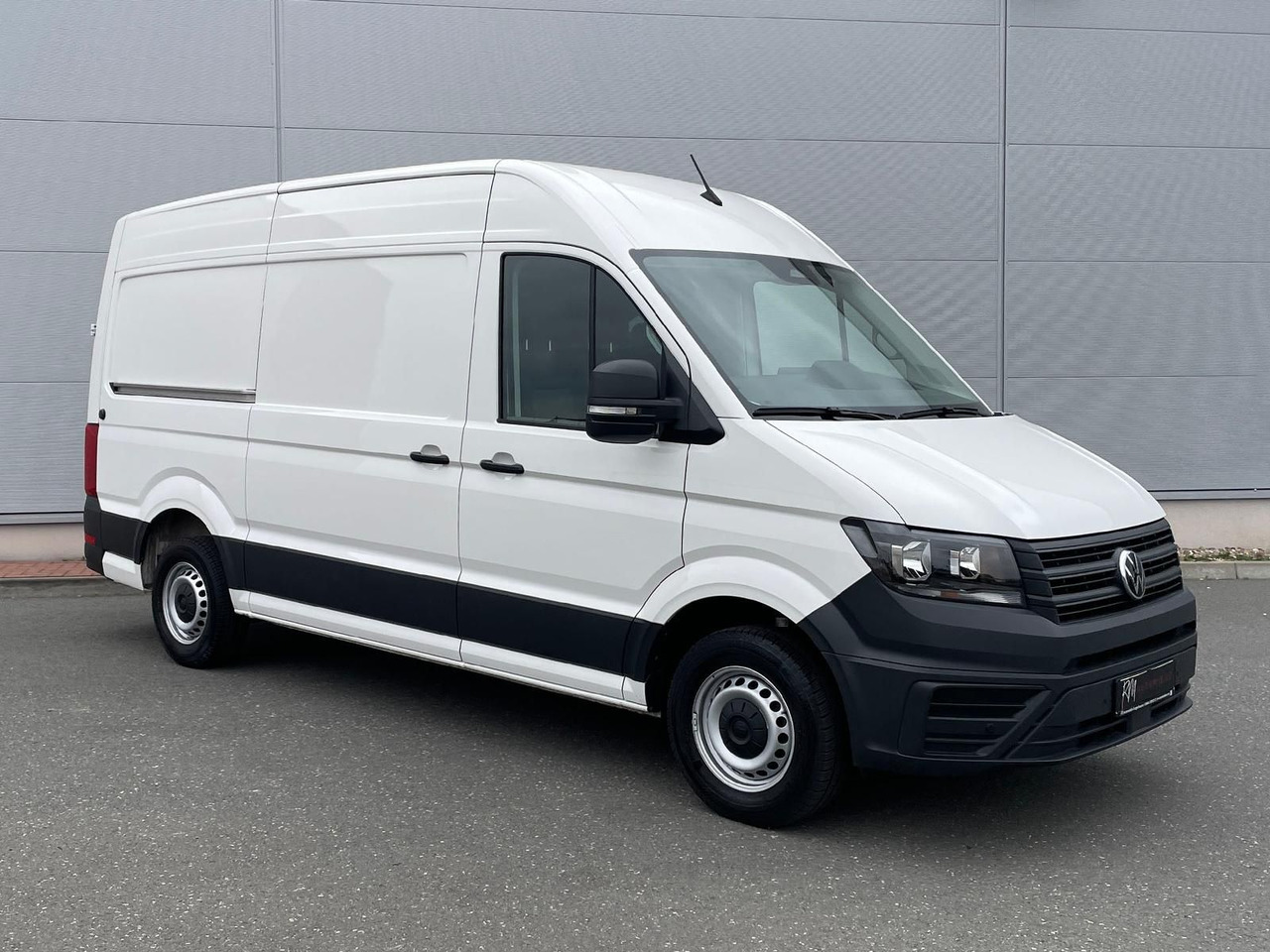 Volkswagen Crafter Kasten 35 L3H3 KAMERA SITZHZ DAB - Fourgon utilitaire: photos 2 Volkswagen Crafter Kasten 35 L3H3 KAMERA SITZHZ DAB - Fourgon utilitaire: photos 2