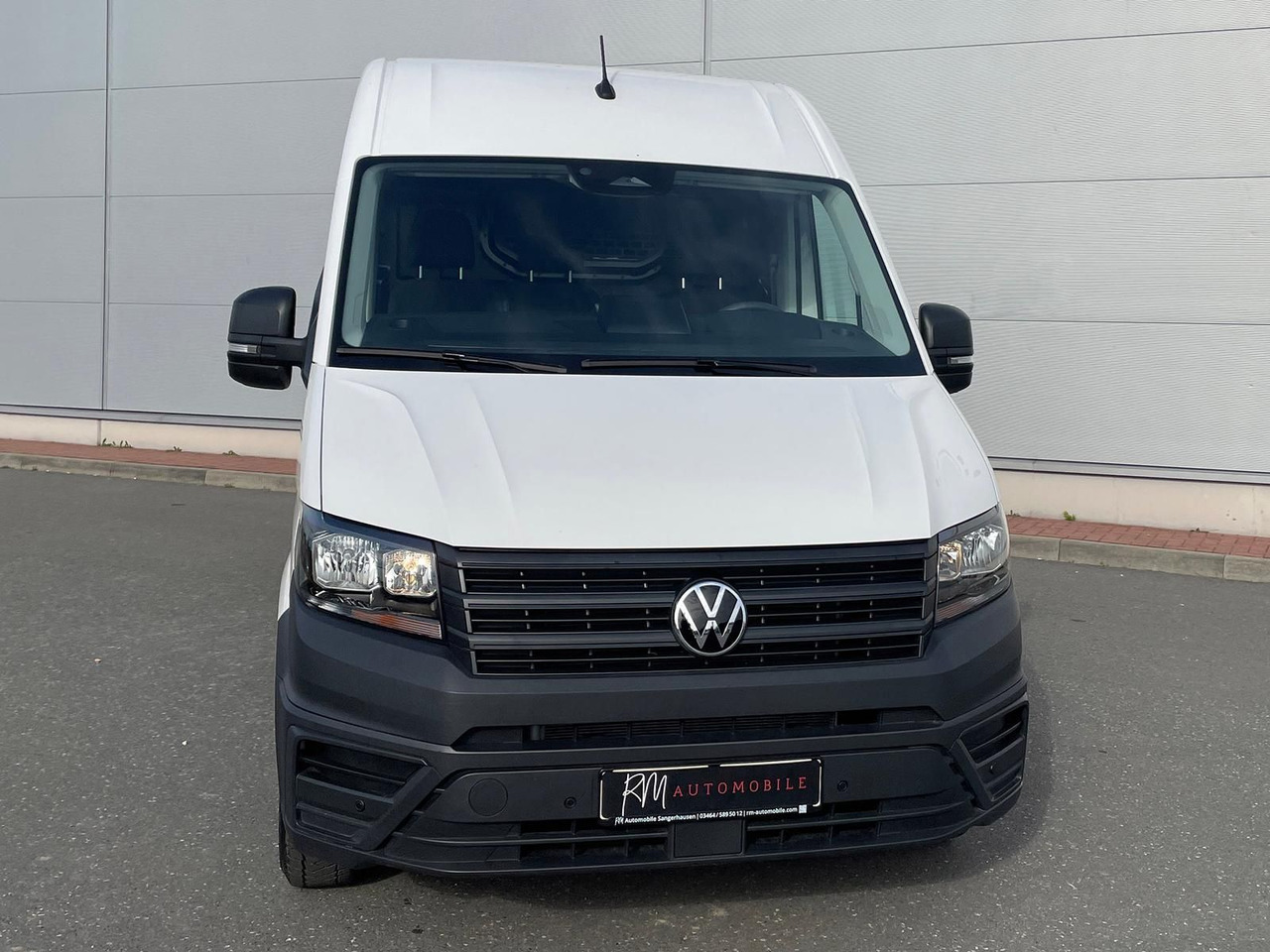 Volkswagen Crafter Kasten 35 L4H3 KAMERA KLIMA SITZHZ DAB - Fourgon utilitaire: photos 3 Volkswagen Crafter Kasten 35 L4H3 KAMERA KLIMA SITZHZ DAB - Fourgon utilitaire: photos 3