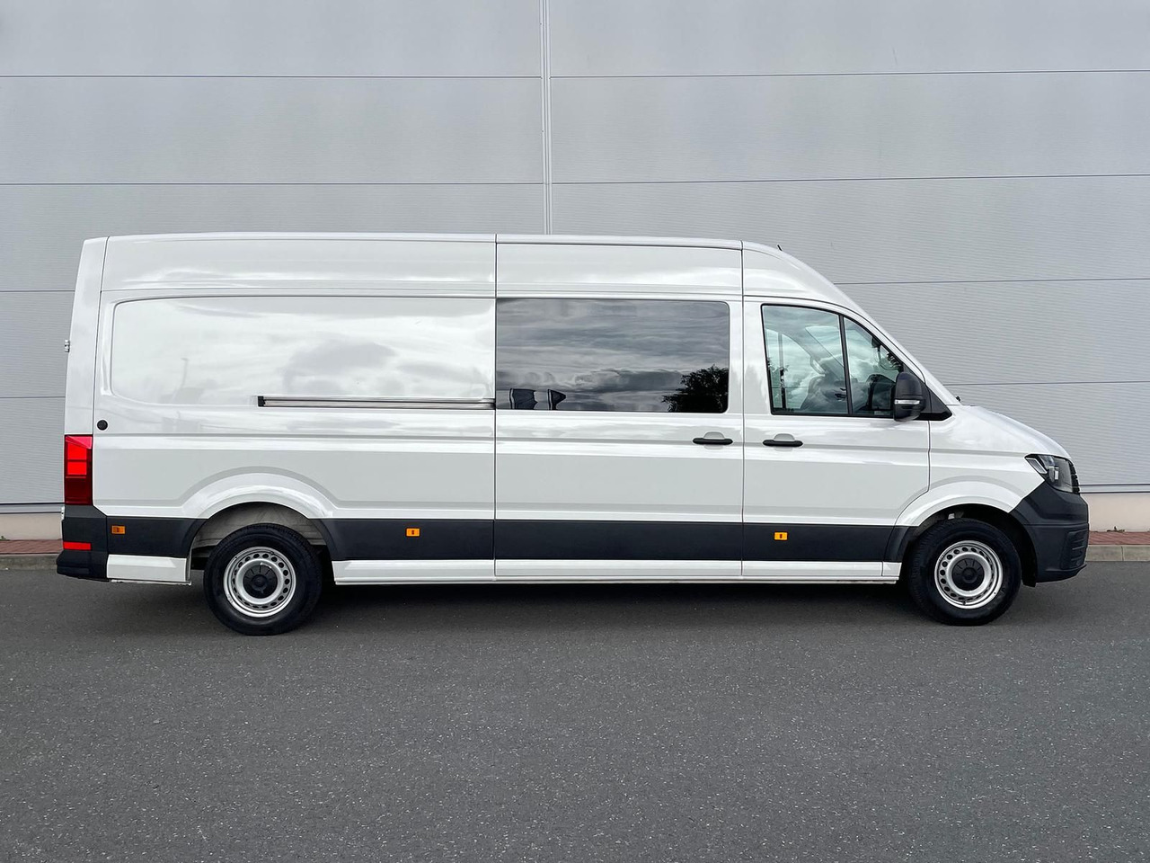 Volkswagen Crafter MIXTO 35 L4H3 KAMERA KLIMA SITZHZ DAB - Transport de personnes: photos 5 Volkswagen Crafter MIXTO 35 L4H3 KAMERA KLIMA SITZHZ DAB - Transport de personnes: photos 5