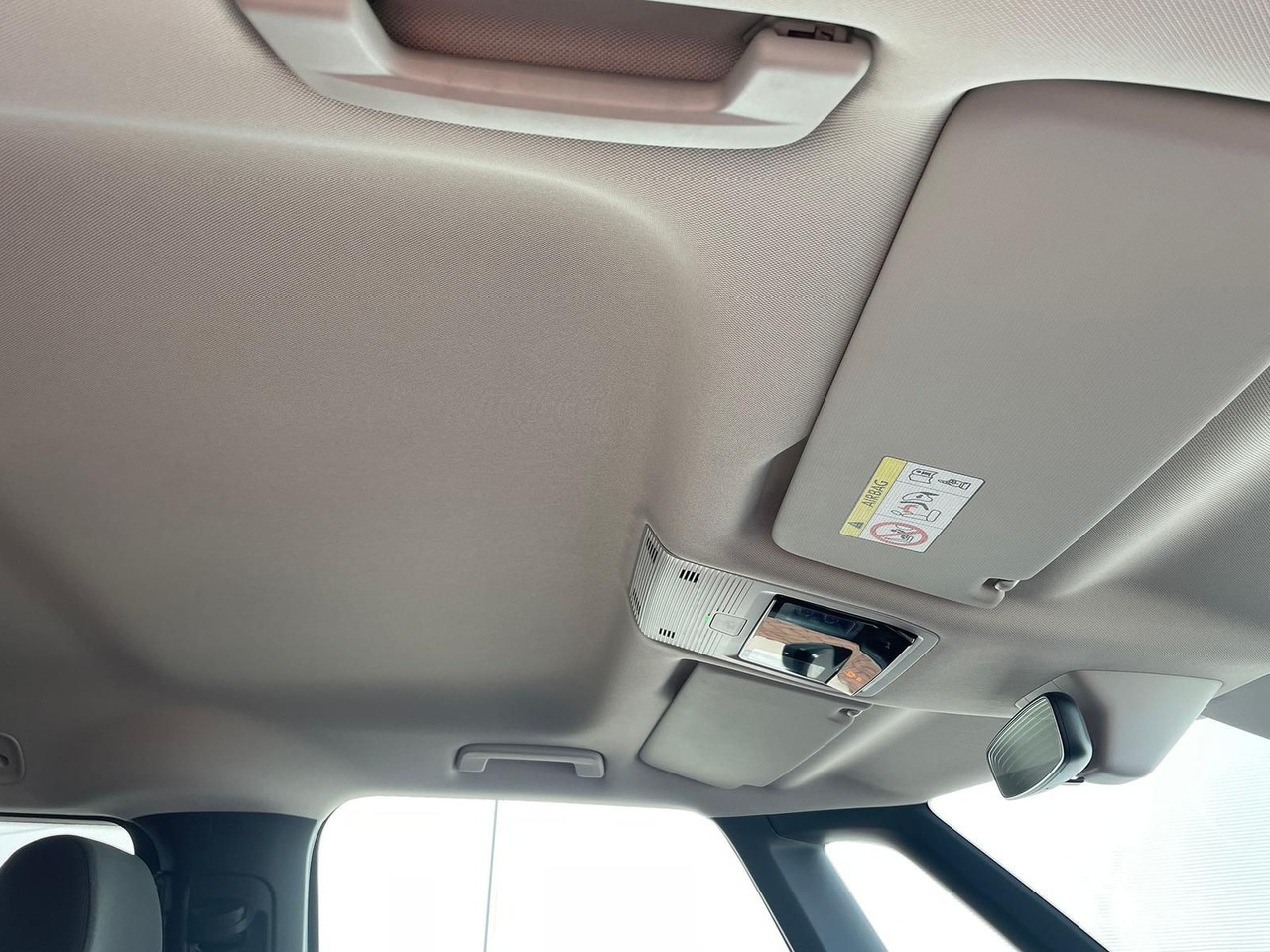 Transport de personnes, Utilitaire électrique Volkswagen ID.Buzz KW Fahrwerk LM Felgen KLIMA PDC ACC DAB: photos 38 Transport de personnes, Utilitaire électrique Volkswagen ID.Buzz KW Fahrwerk LM Felgen KLIMA PDC ACC DAB: photos 38