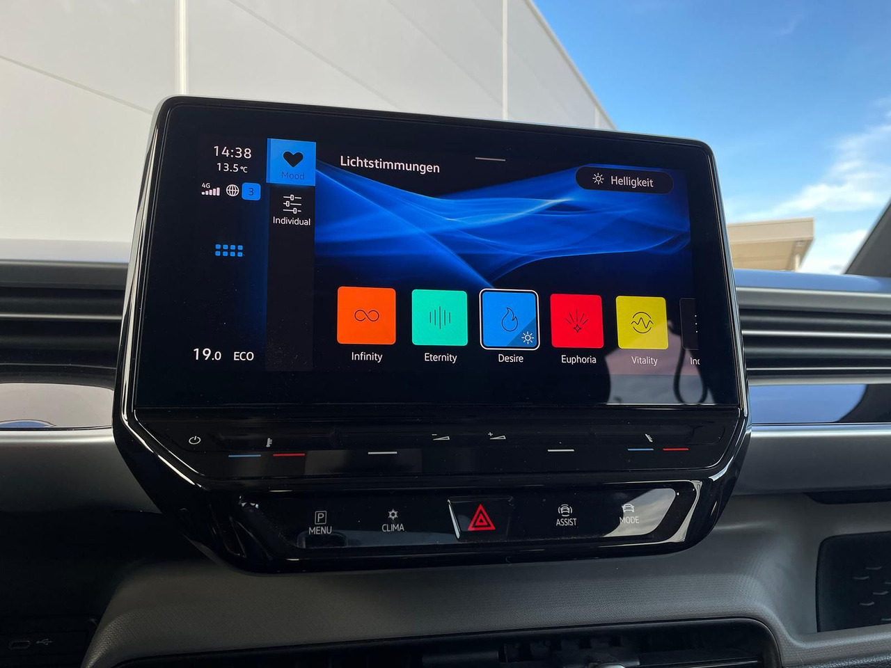 Transport de personnes, Utilitaire électrique Volkswagen ID.Buzz KW Fahrwerk LM Felgen KLIMA PDC ACC DAB: photos 22 Transport de personnes, Utilitaire électrique Volkswagen ID.Buzz KW Fahrwerk LM Felgen KLIMA PDC ACC DAB: photos 22