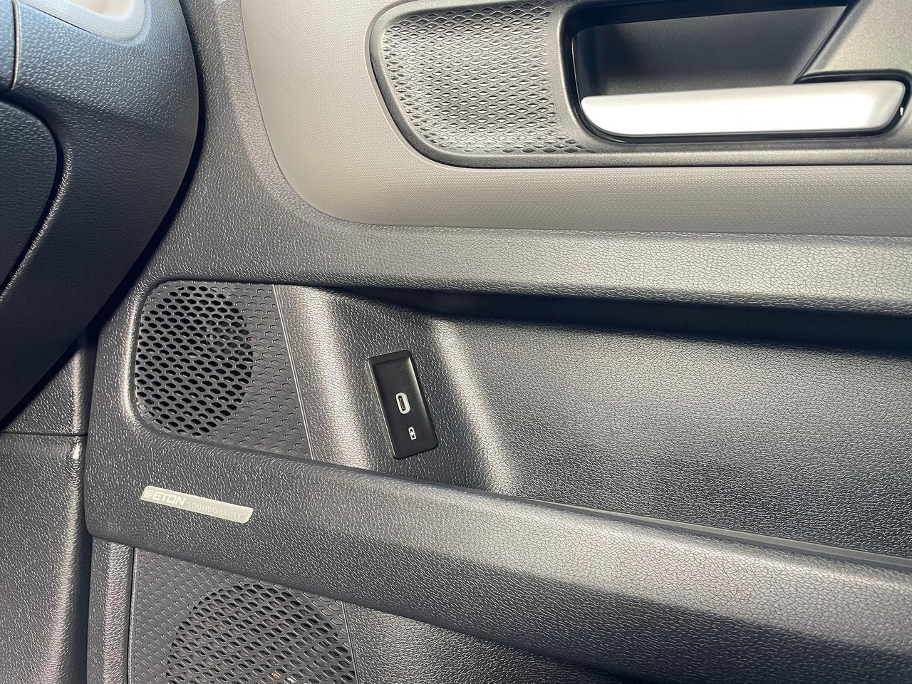 Transport de personnes, Utilitaire électrique Volkswagen ID.Buzz KW Fahrwerk LM Felgen KLIMA PDC ACC DAB: photos 39 Transport de personnes, Utilitaire électrique Volkswagen ID.Buzz KW Fahrwerk LM Felgen KLIMA PDC ACC DAB: photos 39