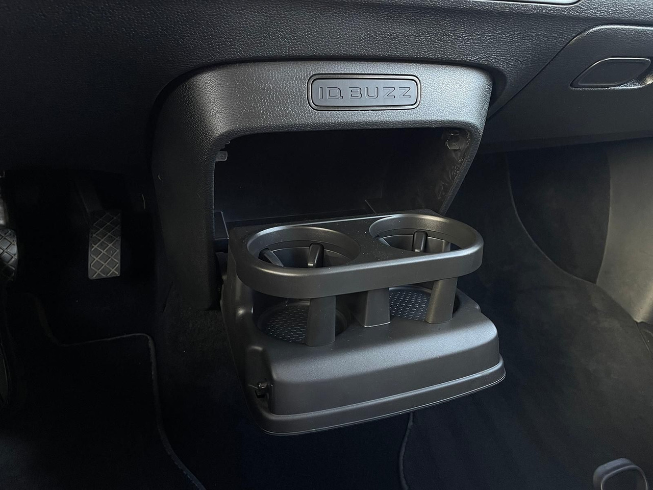 Transport de personnes, Utilitaire électrique Volkswagen ID.Buzz KW Fahrwerk LM Felgen KLIMA PDC ACC DAB: photos 40 Transport de personnes, Utilitaire électrique Volkswagen ID.Buzz KW Fahrwerk LM Felgen KLIMA PDC ACC DAB: photos 40