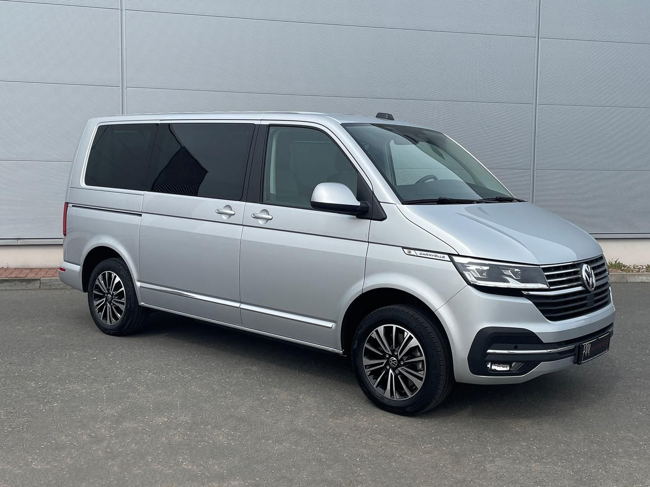 Volkswagen T6.1 Caravelle Highline STANDHZ NAVI LEDER PDC - Transport de personnes: photos 2 Volkswagen T6.1 Caravelle Highline STANDHZ NAVI LEDER PDC - Transport de personnes: photos 2