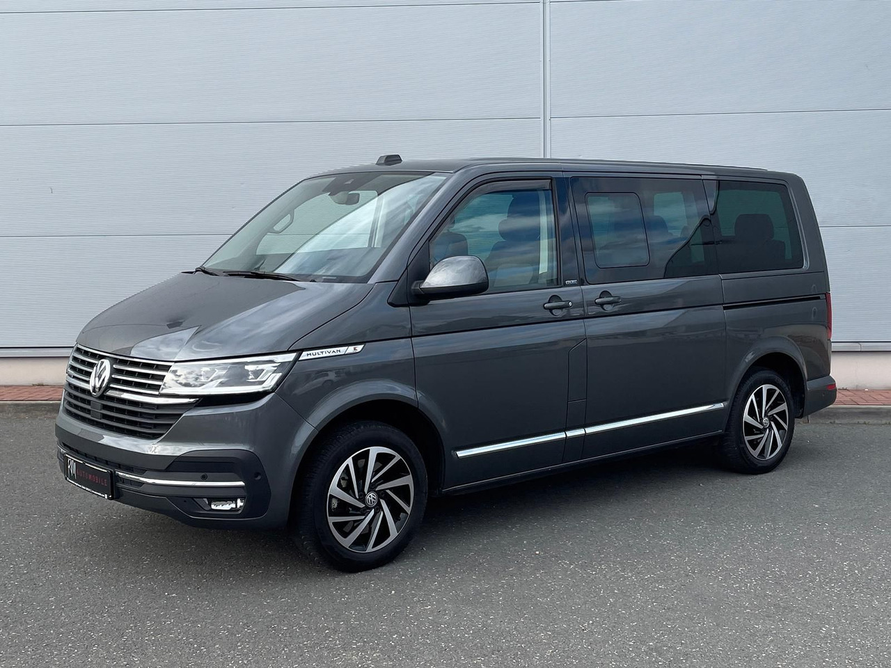 Volkswagen T6.1 Multivan Comfortline 4M ACC KAMERA SITZHZ - Minibus, Transport de personnes: photos 1 Volkswagen T6.1 Multivan Comfortline 4M ACC KAMERA SITZHZ - Minibus, Transport de personnes: photos 1