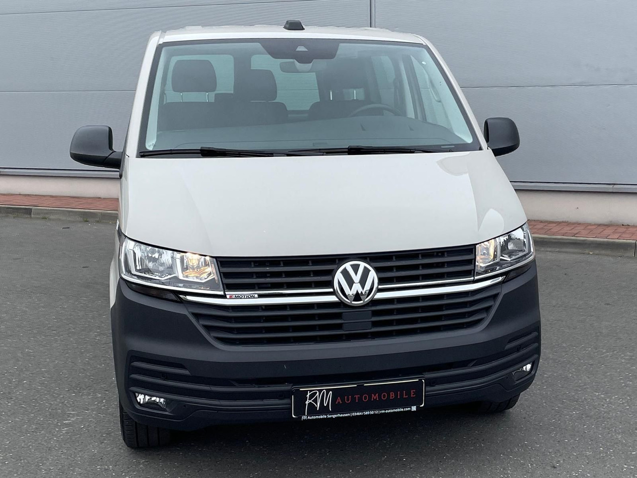 Volkswagen T6.1 Transporter 2.0 TDI lang 4MOTION SITZHZ NAV - Fourgon utilitaire: photos 3 Volkswagen T6.1 Transporter 2.0 TDI lang 4MOTION SITZHZ NAV - Fourgon utilitaire: photos 3