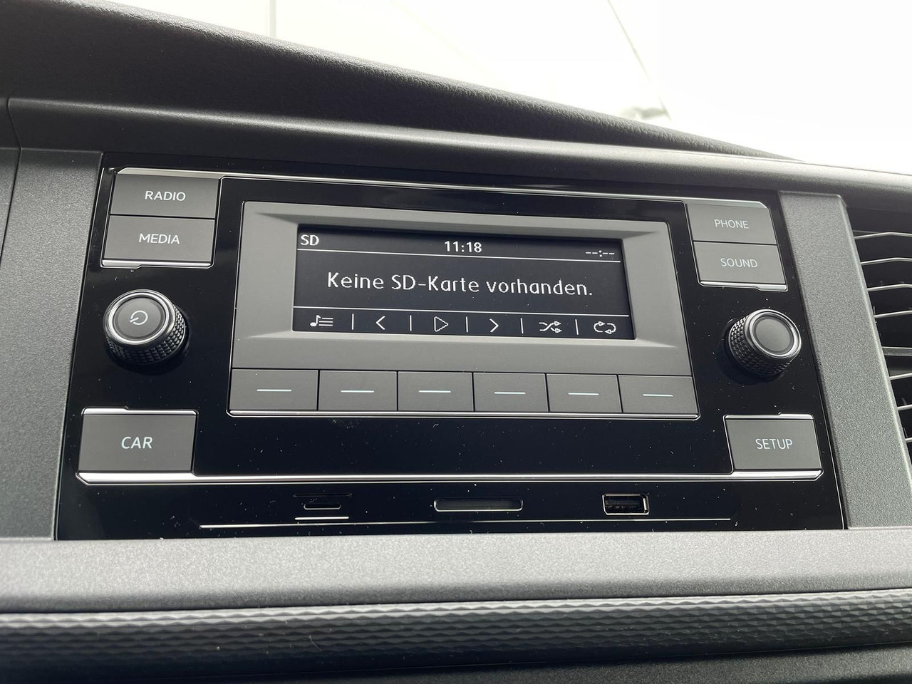 Transport de personnes Volkswagen T6.1 Transporter Mixto lang 4M MFL LED TEMPOMAT: photos 22 Transport de personnes Volkswagen T6.1 Transporter Mixto lang 4M MFL LED TEMPOMAT: photos 22