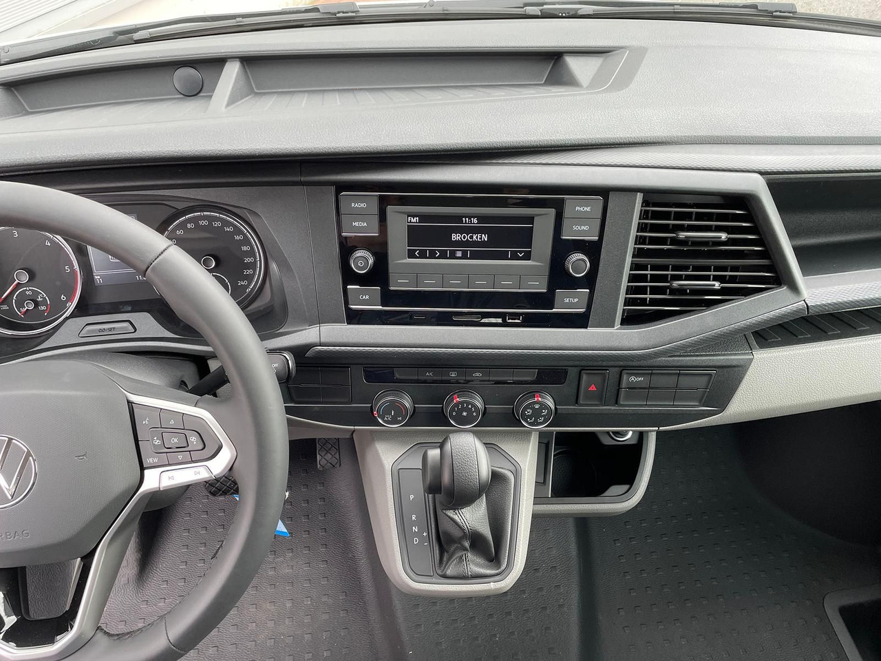 Transport de personnes Volkswagen T6.1 Transporter Mixto lang 4M MFL LED TEMPOMAT: photos 15 Transport de personnes Volkswagen T6.1 Transporter Mixto lang 4M MFL LED TEMPOMAT: photos 15