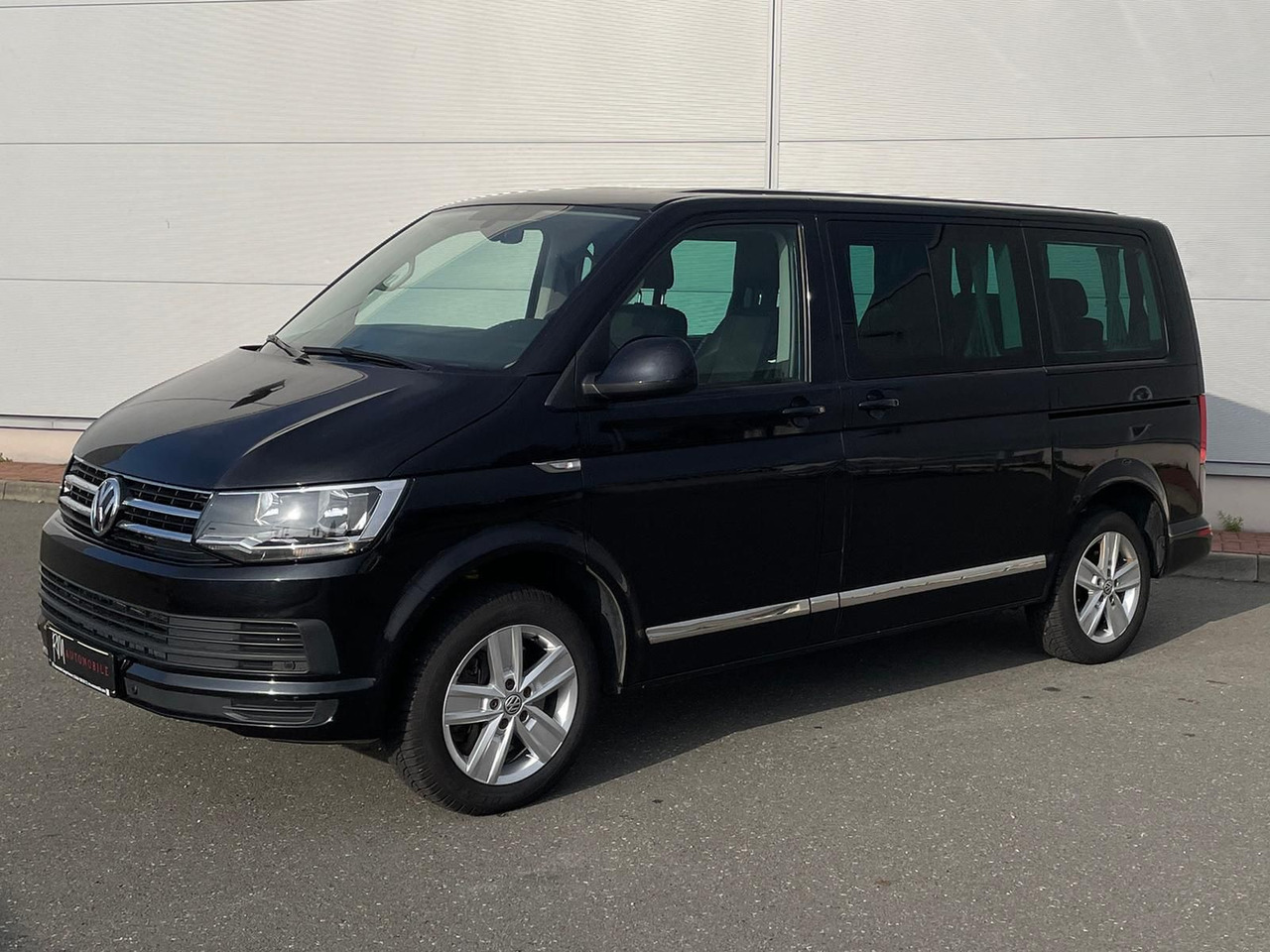 Volkswagen T6 Multivan Comfortline 4M AHK STANDHZ SITZH DAB - Minibus, Transport de personnes: photos 1 Volkswagen T6 Multivan Comfortline 4M AHK STANDHZ SITZH DAB - Minibus, Transport de personnes: photos 1