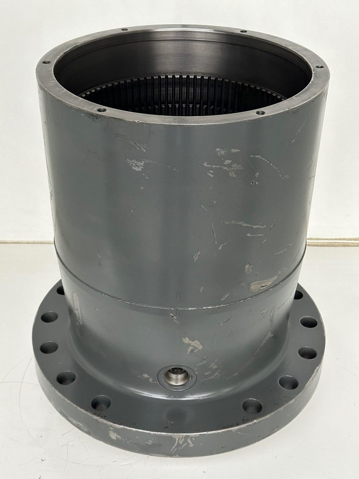 Liebherr Abtriebswellengehäuse inkl. Innenrad ID-Nr.90006015 - ID-Nr.90005980 mit Kegelrollenlager ID-Nr.746231701. SAT325/274. R946, R950, RZG390 SME. #90006015.04.11# - Moteur de rotation pour Pelle sur chenille: photos 3 Liebherr Abtriebswellengehäuse inkl. Innenrad ID-Nr.90006015 - ID-Nr.90005980 mit Kegelrollenlager ID-Nr.746231701. SAT325/274. R946, R950, RZG390 SME. #90006015.04.11# - Moteur de rotation pour Pelle sur chenille: photos 3