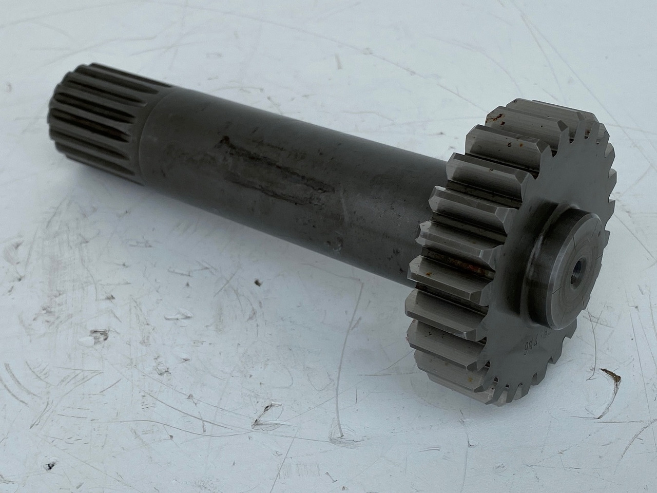 Liebherr Antriebswelle ID-Nr.9443859 - ID-Nr.944385903. LH60, LH80, ER934, ER944, LOS944, LOS946, LOS950, LOS954, R944, R946, R950, R954, RZG390. #AN2804# - Boîte de vitesse pour Pelle sur chenille: photos 3 Liebherr Antriebswelle ID-Nr.9443859 - ID-Nr.944385903. LH60, LH80, ER934, ER944, LOS944, LOS946, LOS950, LOS954, R944, R946, R950, R954, RZG390. #AN2804# - Boîte de vitesse pour Pelle sur chenille: photos 3