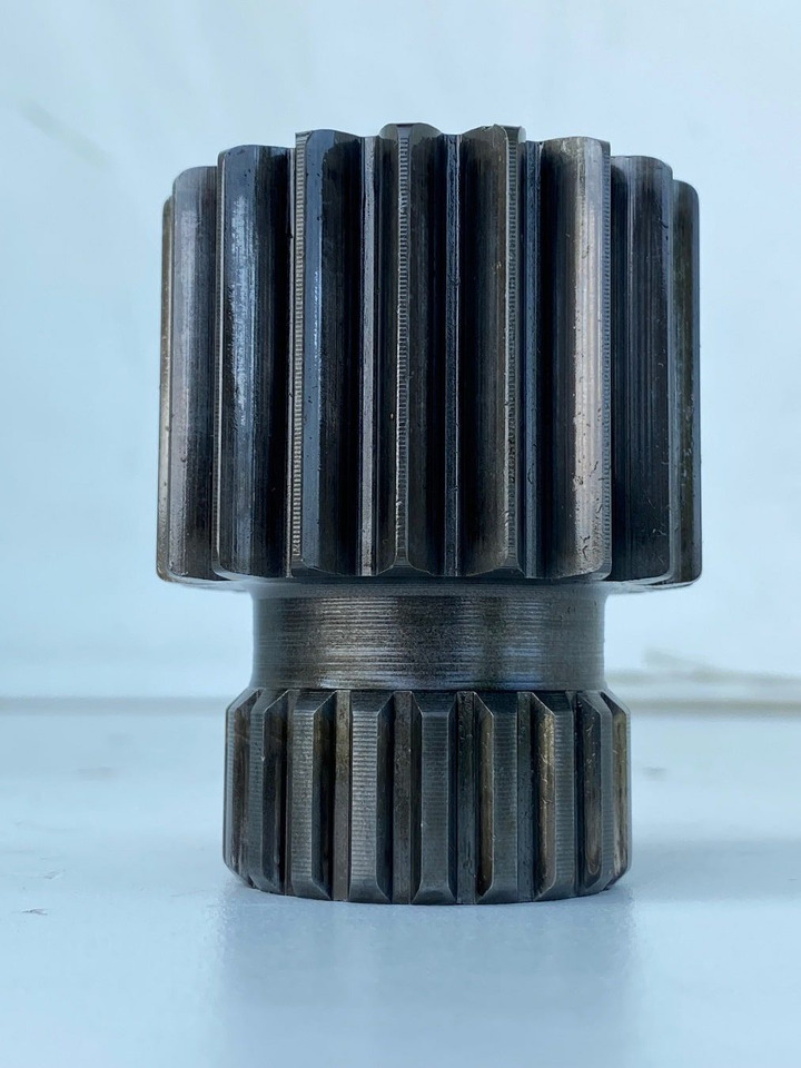 Liebherr Bonfiglioli Sonnenrad ID-Nr.5007048. A308, A310, A312, A900 ZW, R308, R310, R312. #LI-BO-SO-27.05# - Boîte de vitesse pour Pelle sur pneus: photos 4 Liebherr Bonfiglioli Sonnenrad ID-Nr.5007048. A308, A310, A312, A900 ZW, R308, R310, R312. #LI-BO-SO-27.05# - Boîte de vitesse pour Pelle sur pneus: photos 4