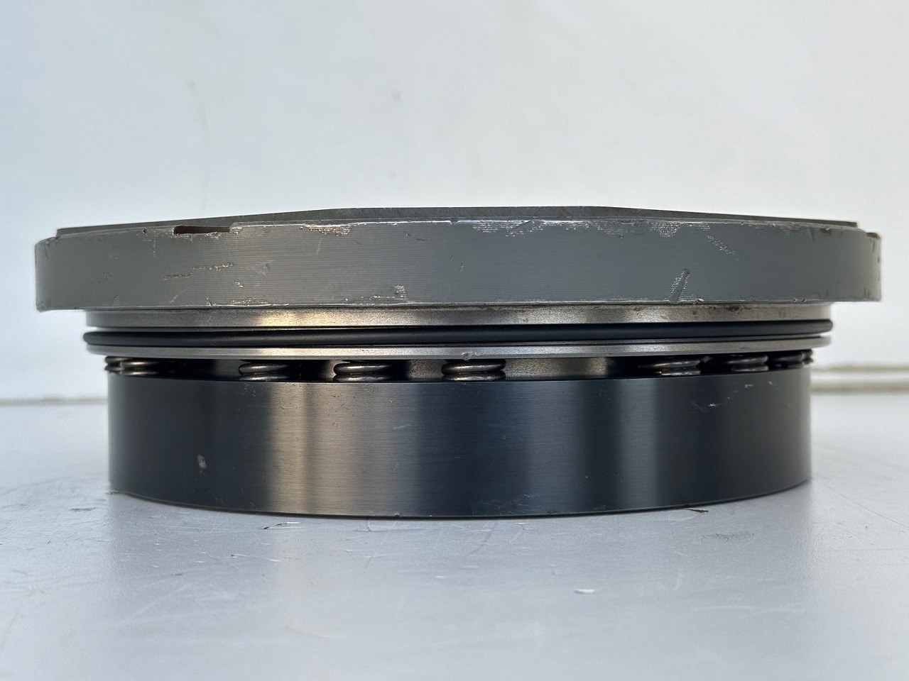 Liebherr Bremse ID-Nr.90009255. SAT250/278 - SAT250/287. A913 COMP, A914 COMP, A914, A916 COMP, A916, A918 COMP, A918, A920, A922 RAIL, A924 RAIL, LH18, LH22, LH24, LH26, R914 COMP, R914 RAIL, R914, - Moteur de rotation pour Pelle sur chenille: photos 3 Liebherr Bremse ID-Nr.90009255. SAT250/278 - SAT250/287. A913 COMP, A914 COMP, A914, A916 COMP, A916, A918 COMP, A918, A920, A922 RAIL, A924 RAIL, LH18, LH22, LH24, LH26, R914 COMP, R914 RAIL, R914, - Moteur de rotation pour Pelle sur chenille: photos 3