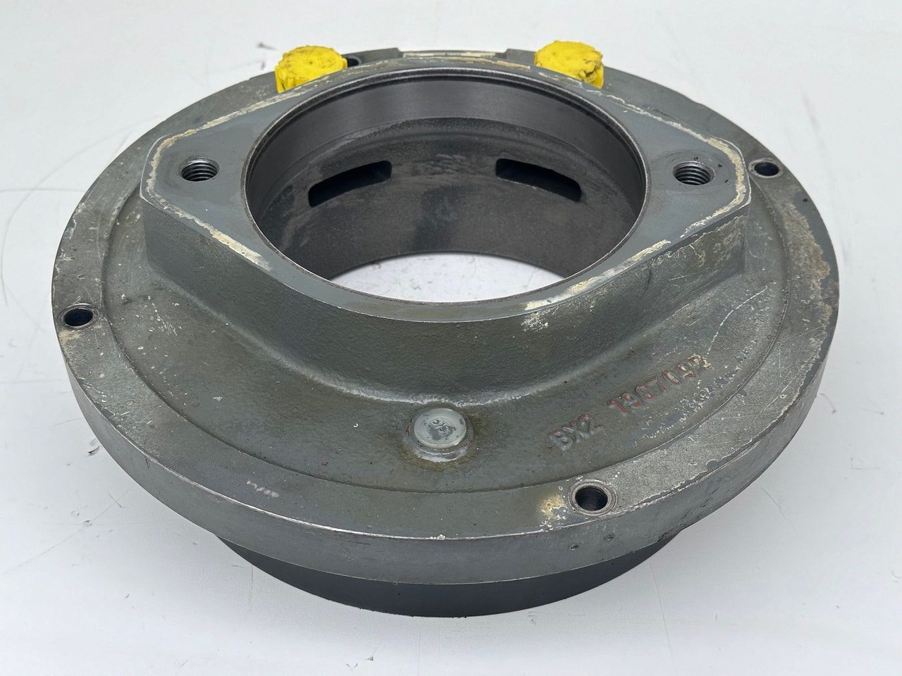 Liebherr Bremse ID-Nr.90209190. SAT300/282. LH40 C LH40 CP, LH40 M, LH40MP, LH50 CHR, LH50 CHRP, LH50 M, LH50 MHR, LH50 MHRP, LH50MT. #BR.1349# - Moteur de rotation pour Engins de chantier: photos 2 Liebherr Bremse ID-Nr.90209190. SAT300/282. LH40 C LH40 CP, LH40 M, LH40MP, LH50 CHR, LH50 CHRP, LH50 M, LH50 MHR, LH50 MHRP, LH50MT. #BR.1349# - Moteur de rotation pour Engins de chantier: photos 2