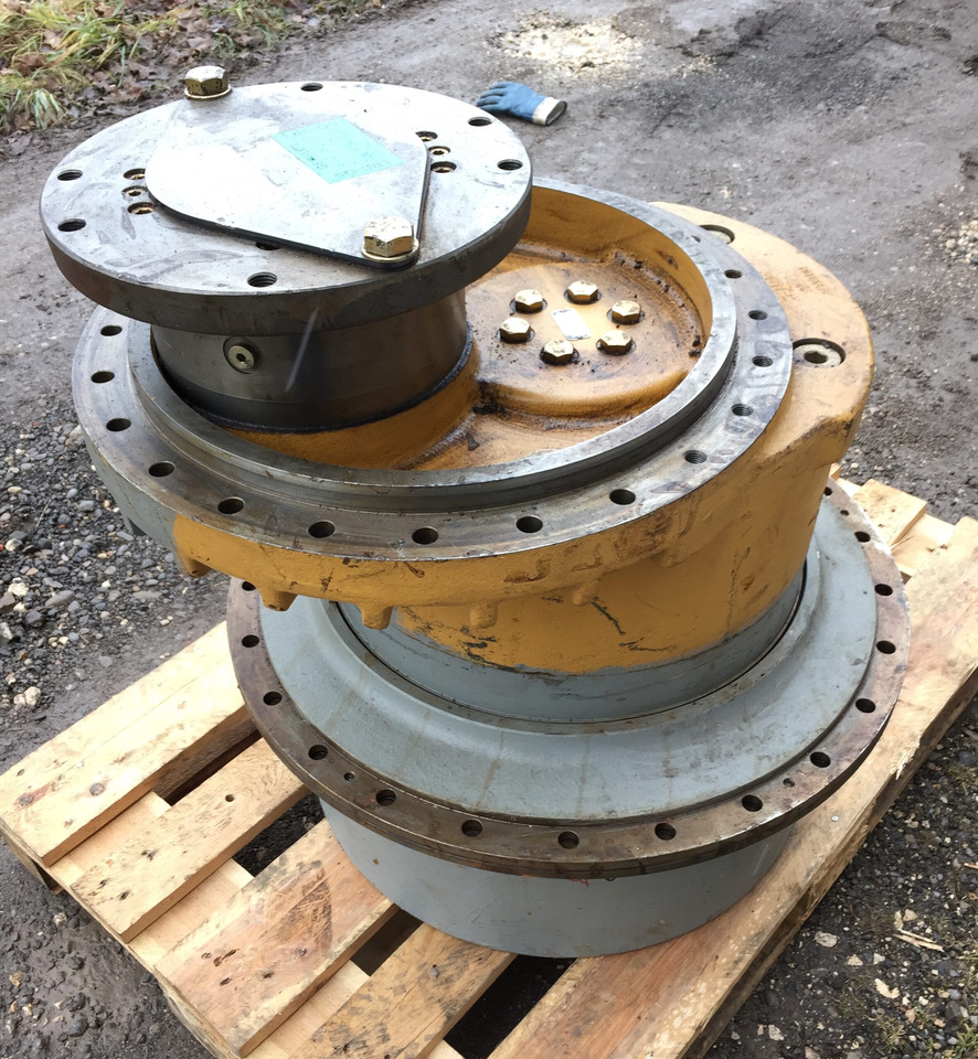 Liebherr Fahrantrieb Typ:FAT450E510. ID-Nr.933332201. LR634-992, LU755D-999. - Moteur de translation pour Chargeuse sur chenilles: photos 4 Liebherr Fahrantrieb Typ:FAT450E510. ID-Nr.933332201. LR634-992, LU755D-999. - Moteur de translation pour Chargeuse sur chenilles: photos 4