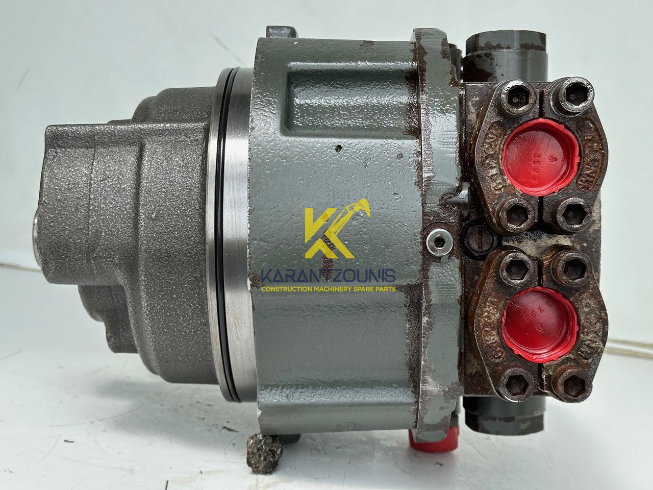 Liebherr Hydraulikeinbaumotor CMVE O 108. ID-Nr.10118562 - ID-Nr.10132610 - ID-Nr.10129048. LOS1916, LOS916, LOS926, R906, R916, R918, R920, R922, R924, R926COMP, R926, R936. #28314# - Moteur hydraulique pour Engins de chantier: photos 5 Liebherr Hydraulikeinbaumotor CMVE O 108. ID-Nr.10118562 - ID-Nr.10132610 - ID-Nr.10129048. LOS1916, LOS916, LOS926, R906, R916, R918, R920, R922, R924, R926COMP, R926, R936. #28314# - Moteur hydraulique pour Engins de chantier: photos 5