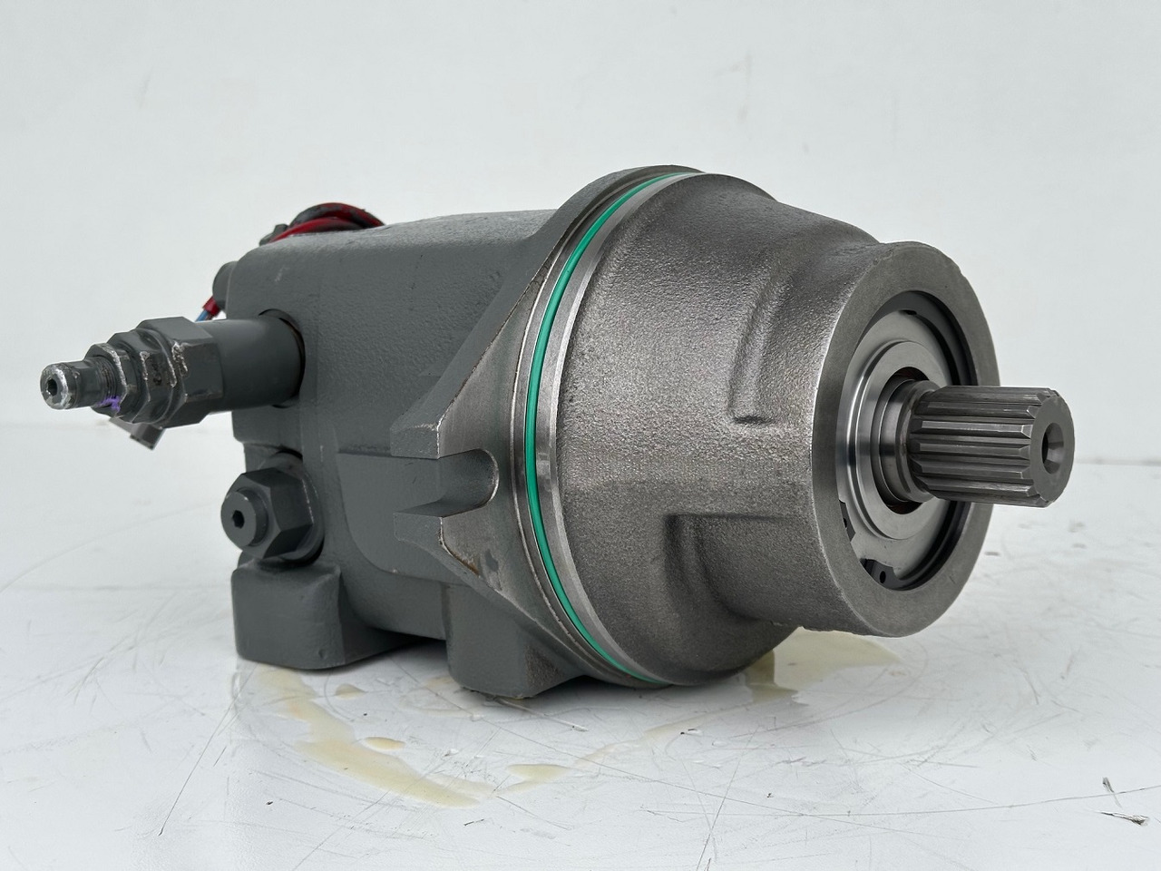 Liebherr Hydraulikeinbaumotor Typ:FMF058. ID-Nr.12483261. SAT275/266. R926 K-LC-1565, R926 K-LC-1827, R930 T-1980. #12483261.00573# - Moteur hydraulique pour Pelle sur chenille: photos 4 Liebherr Hydraulikeinbaumotor Typ:FMF058. ID-Nr.12483261. SAT275/266. R926 K-LC-1565, R926 K-LC-1827, R930 T-1980. #12483261.00573# - Moteur hydraulique pour Pelle sur chenille: photos 4