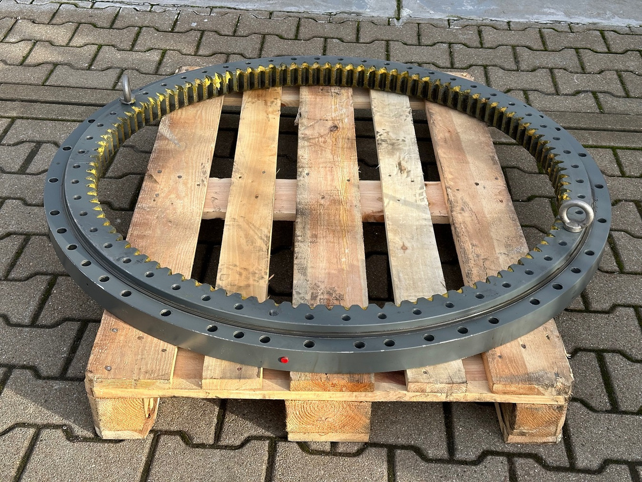 Liebherr Kugeldrehverbindung Typ:KUD34VJ005-000. ID-Nr.90020576. R914 COMP-1194. #159-10793# - Couronne d'orientation pour Pelle sur chenille: photos 1 Liebherr Kugeldrehverbindung Typ:KUD34VJ005-000. ID-Nr.90020576. R914 COMP-1194. #159-10793# - Couronne d'orientation pour Pelle sur chenille: photos 1