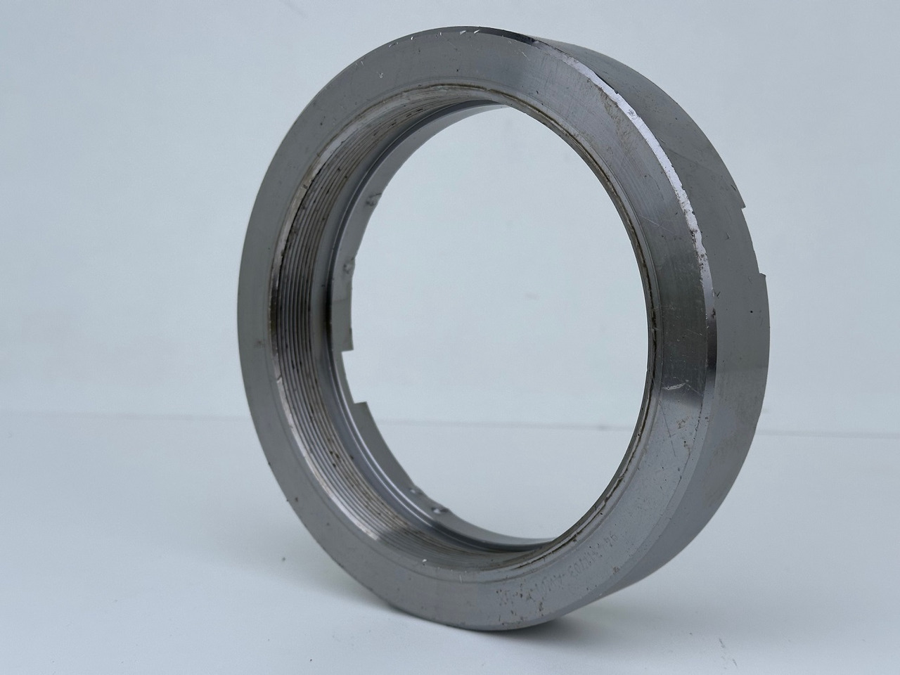 Liebherr Original Nutmutter ID-Nr.9443117 - ID-Nr.944311703. LH110,A974,LOS974,P974,P976,R974,R976,R980,P994,P995,R944,R995. #944311703.30.12.02# - Moteur de rotation pour Engins de chantier: photos 4 Liebherr Original Nutmutter ID-Nr.9443117 - ID-Nr.944311703. LH110,A974,LOS974,P974,P976,R974,R976,R980,P994,P995,R944,R995. #944311703.30.12.02# - Moteur de rotation pour Engins de chantier: photos 4