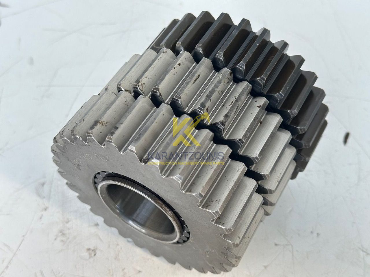 Liebherr Planetenrad ID-Nr.9442840 - ID-Nr.944284003. FAT350 - FAT350P022 - FAT350P059 - FAT350P062 - FAT350P068 - FAT350P079. LH22C, R313, R317, R900, R902, R904, R912, R914, R922, R924, R924 COMP. # - Moteur de translation pour Engins de chantier: photos 5 Liebherr Planetenrad ID-Nr.9442840 - ID-Nr.944284003. FAT350 - FAT350P022 - FAT350P059 - FAT350P062 - FAT350P068 - FAT350P079. LH22C, R313, R317, R900, R902, R904, R912, R914, R922, R924, R924 COMP. # - Moteur de translation pour Engins de chantier: photos 5