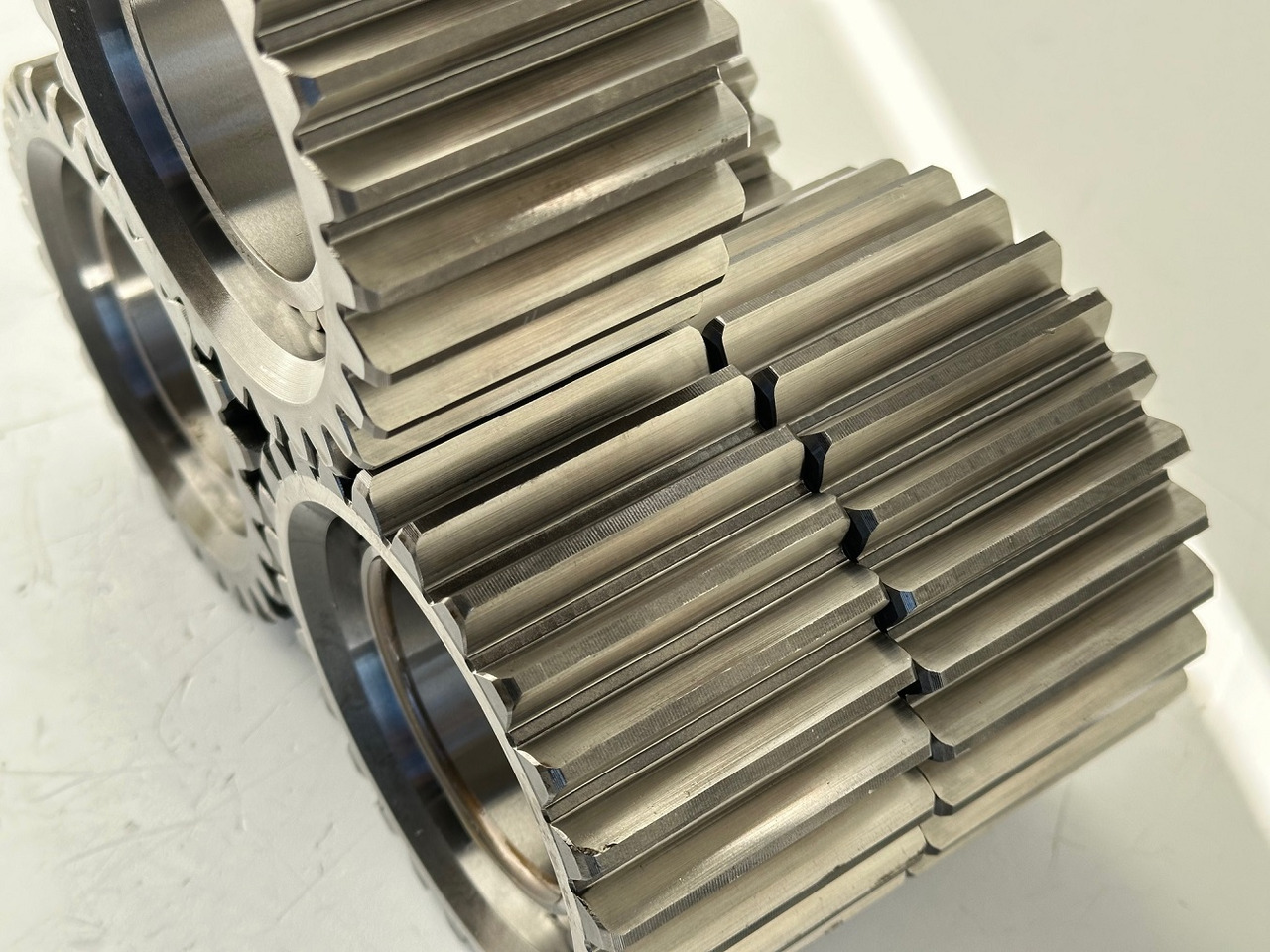 Moteur de translation pour Pelle sur chenille Liebherr Planetenrad ID-Nr.9443004 - ID-Nr.944300403.   FAT400-FAT400/018-FAT400P018-FAT400P063-FAT400P073-FAT400P092.  R934 IND,R906,R914,R916,R922,R924,R932,R934,R936,R942,R944.  #944300503.18.12#: photos 7