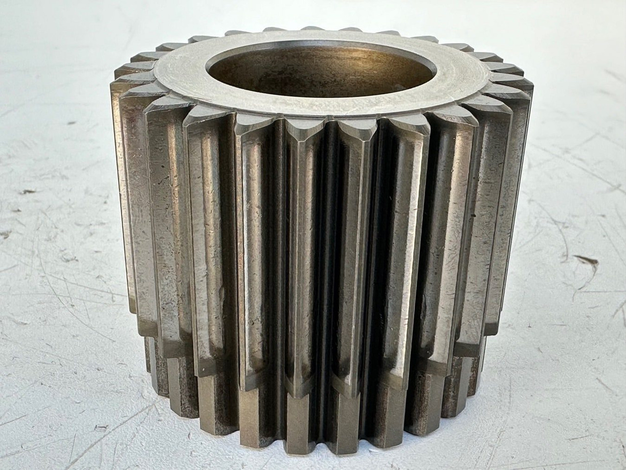 Liebherr Sonnenrad ID-Nr.90207998. SAT275A290. R922-1486, R924-1487. #90207998.02.10# - Moteur de rotation pour Pelle: photos 5 Liebherr Sonnenrad ID-Nr.90207998. SAT275A290. R922-1486, R924-1487. #90207998.02.10# - Moteur de rotation pour Pelle: photos 5