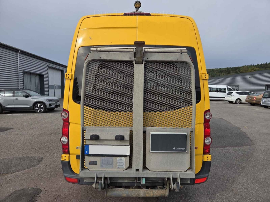 VOLKSWAGEN CRAFTER 50 LR // 8 pcs - Minibus, Transport de personnes: photos 5 VOLKSWAGEN CRAFTER 50 LR // 8 pcs - Minibus, Transport de personnes: photos 5