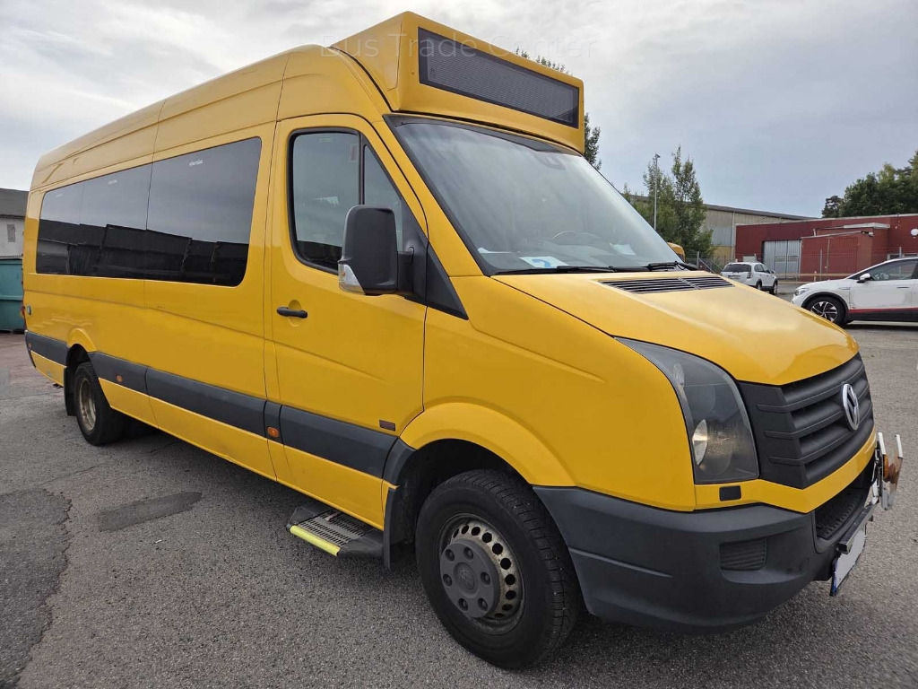 VOLKSWAGEN CRAFTER 50 LR // 8 pcs - Minibus, Transport de personnes: photos 1 VOLKSWAGEN CRAFTER 50 LR // 8 pcs - Minibus, Transport de personnes: photos 1