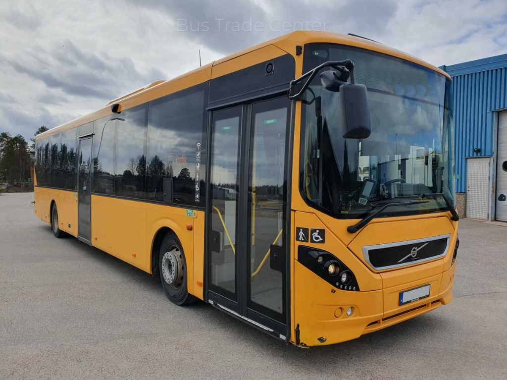 VOLVO 8900 B8RLE - Bus interurbain: photos 1 VOLVO 8900 B8RLE - Bus interurbain: photos 1
