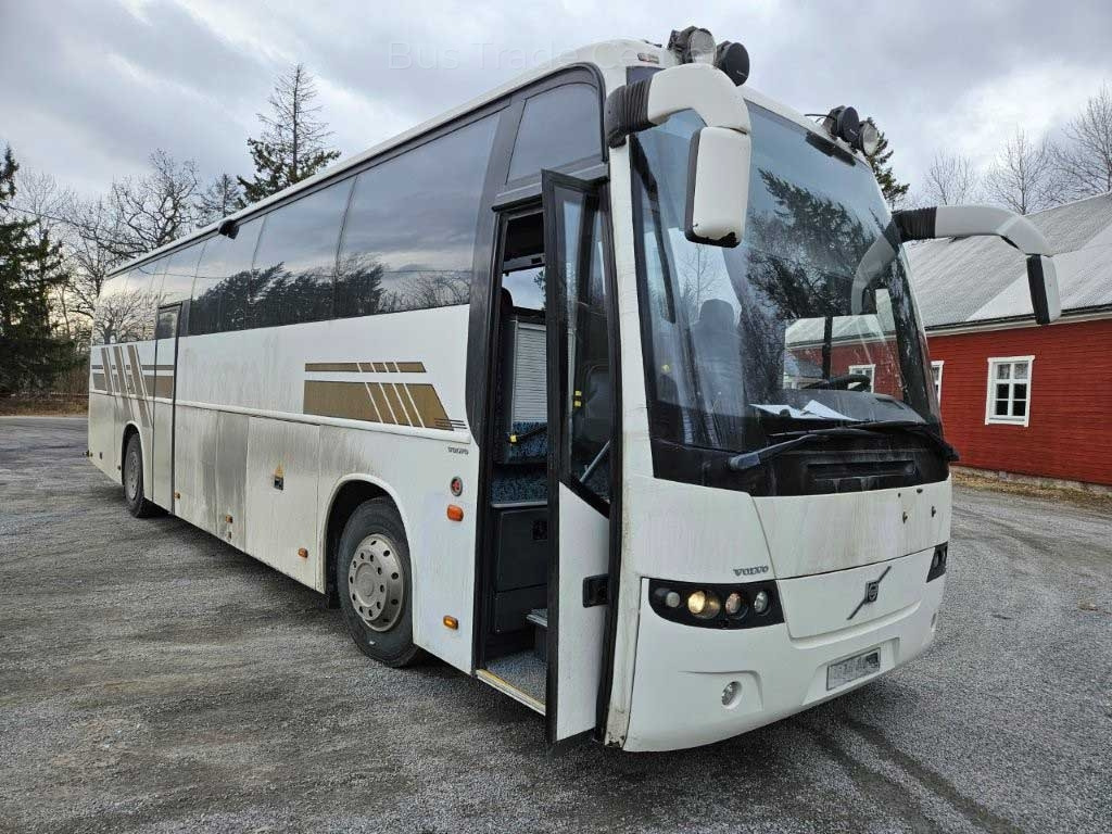 VOLVO Carrus 9700H B12M - Autocar: photos 1 VOLVO Carrus 9700H B12M - Autocar: photos 1