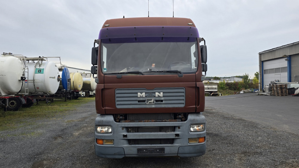 MAN TGA 18.430 4x2 (Nr. 6167) - Châssis cabine: photos 3 MAN TGA 18.430 4x2 (Nr. 6167) - Châssis cabine: photos 3