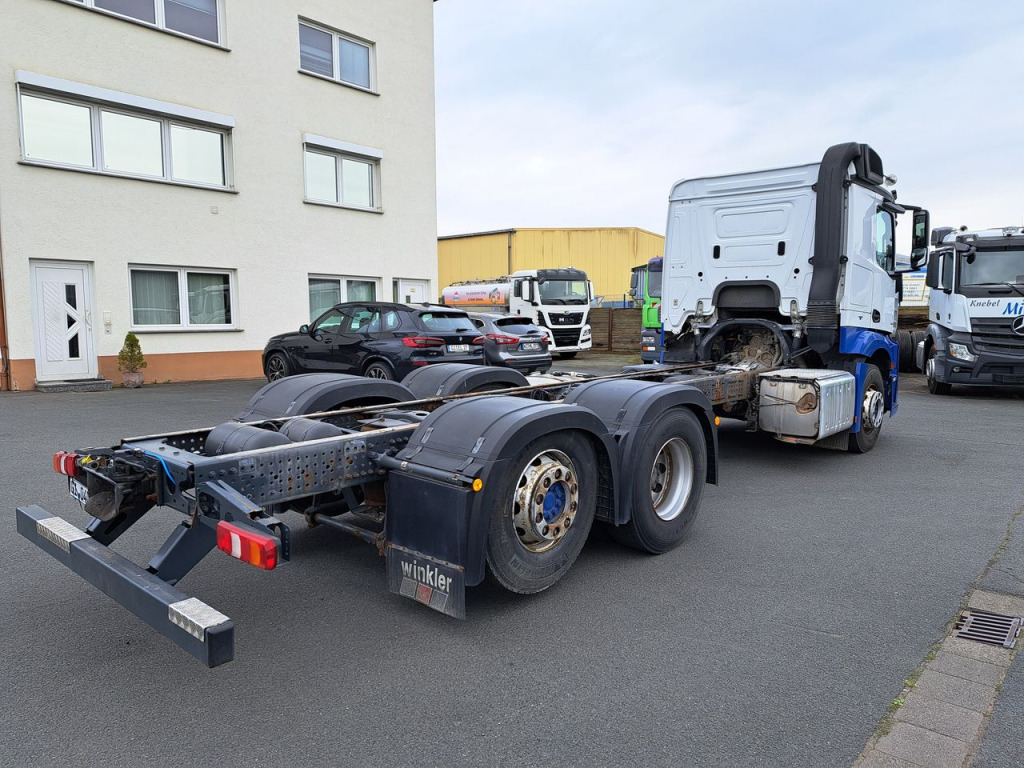 Mercedes Benz 2553 Actros 6x2 (Nr. 5790) - Châssis cabine: photos 5 Mercedes Benz 2553 Actros 6x2 (Nr. 5790) - Châssis cabine: photos 5