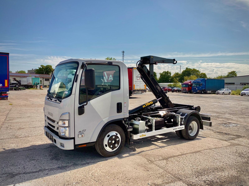 Isuzu M27 - Camion ampliroll: photos 2 Isuzu M27 - Camion ampliroll: photos 2
