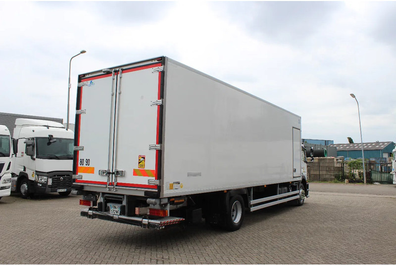 Mercedes-Benz Axor 1829 * MANAUL * EURO5 * 4X2 * - Camion frigorifique: photos 3 Mercedes-Benz Axor 1829 * MANAUL * EURO5 * 4X2 * - Camion frigorifique: photos 3
