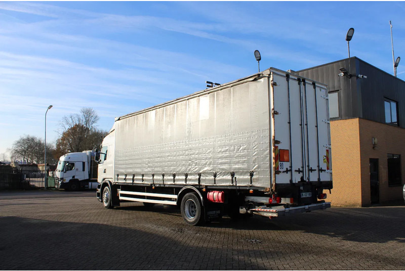 Scania G370 * EURO6 * 4X2 * - Camion à rideaux coulissants: photos 3 Scania G370 * EURO6 * 4X2 * - Camion à rideaux coulissants: photos 3