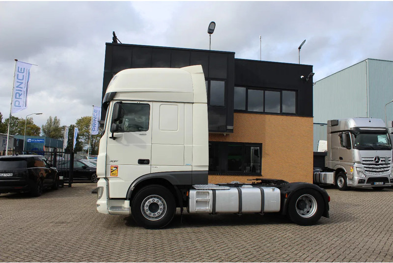 DAF XF 106.480 * RETARDER * BIG TANK * 4X2 * BIG SPACE * - Tracteur routier: photos 2 DAF XF 106.480 * RETARDER * BIG TANK * 4X2 * BIG SPACE * - Tracteur routier: photos 2