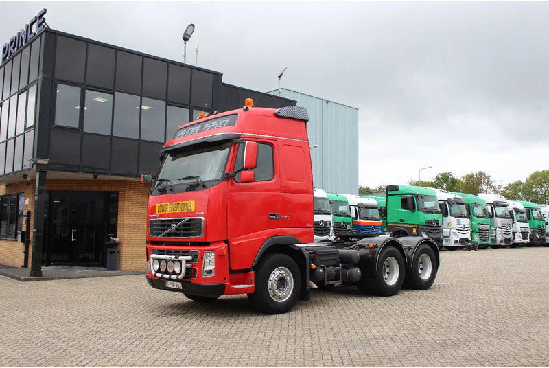 Volvo FH 16.550 * MANUAL * 6X4 * - Tracteur routier: photos 1 Volvo FH 16.550 * MANUAL * 6X4 * - Tracteur routier: photos 1