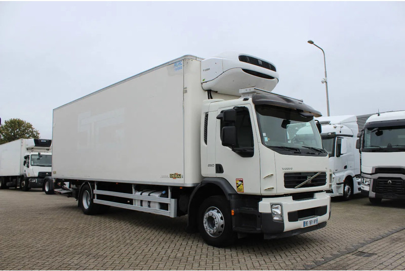 Volvo FE 260 * EURO5 * THERMO KING T-1200R * 4X2 * - Camion frigorifique: photos 4 Volvo FE 260 * EURO5 * THERMO KING T-1200R * 4X2 * - Camion frigorifique: photos 4