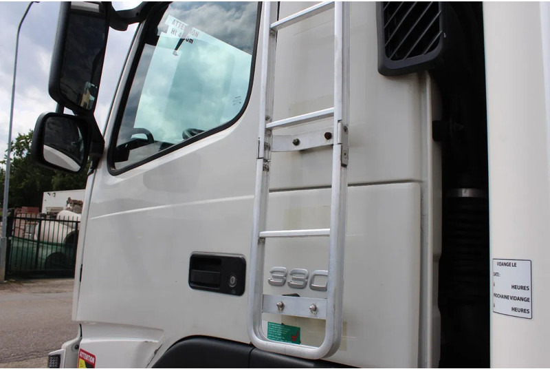 Camion frigorifique Volvo FM 330 * EURO5 * CARRIER SUPRA SILENT MT *: photos 11