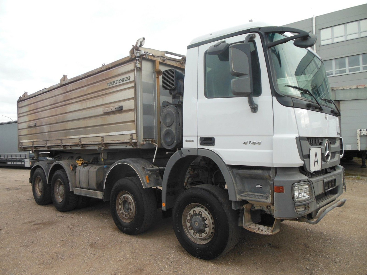 Mercedes-Benz ACTROS 4144, 8X6, 3 PEDALE, MEILLER, BODRMATIC - Camion benne: photos 2 Mercedes-Benz ACTROS 4144, 8X6, 3 PEDALE, MEILLER, BODRMATIC - Camion benne: photos 2