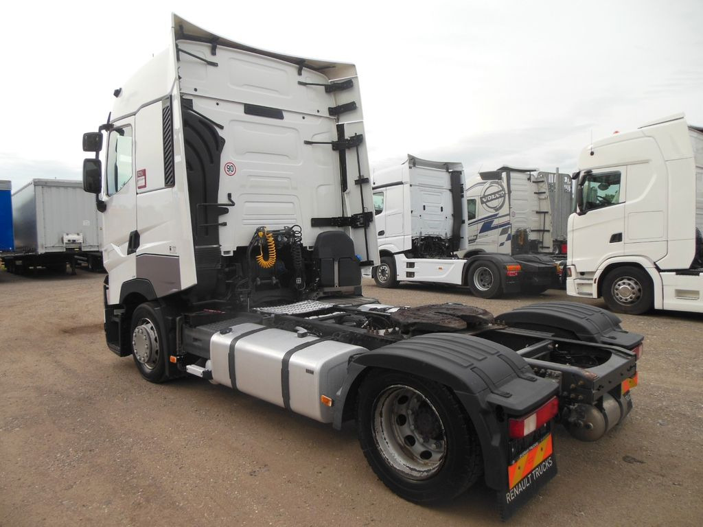 Renault T520 COMFORT, LOWDECK, TOP STAND Renault T520 COMFORT, LOWDECK, TOP STAND - Tracteur routier: photos 4 Renault T520 COMFORT, LOWDECK, TOP STAND Renault T520 COMFORT, LOWDECK, TOP STAND - Tracteur routier: photos 4