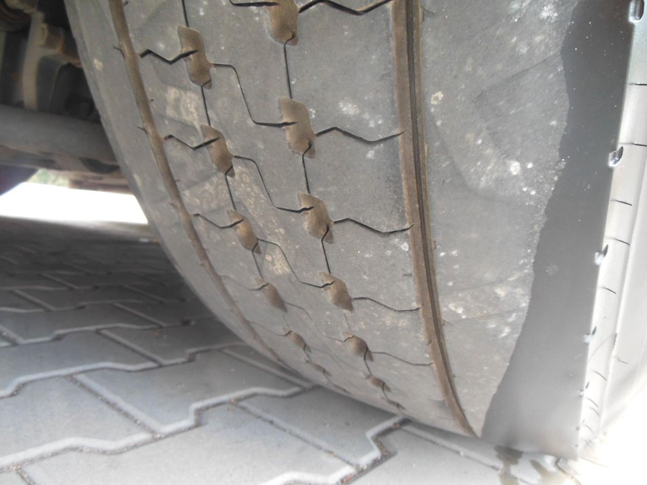 Scania R520, V8, ROSSI, LEDER, TOP!!! Scania R520, V8, ROSSI, LEDER, TOP!!! - Tracteur routier: photos 5 Scania R520, V8, ROSSI, LEDER, TOP!!! Scania R520, V8, ROSSI, LEDER, TOP!!! - Tracteur routier: photos 5