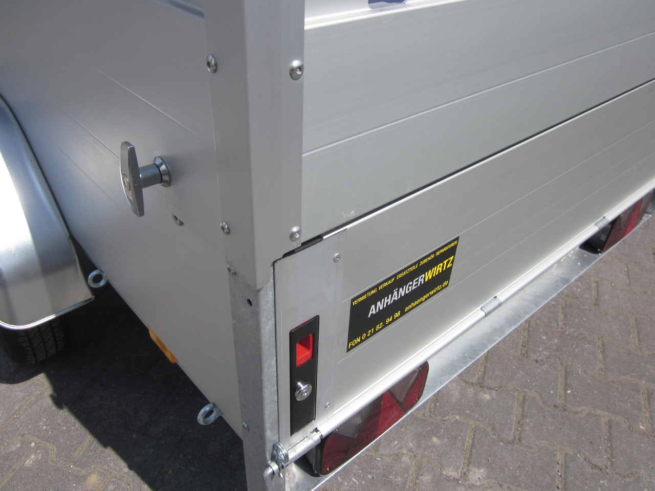 ALUBOXX Deckelanhänger GTB 1200 HT 251x126x48cm (S) 1160kg - Remorque voiture: photos 5 ALUBOXX Deckelanhänger GTB 1200 HT 251x126x48cm (S) 1160kg - Remorque voiture: photos 5