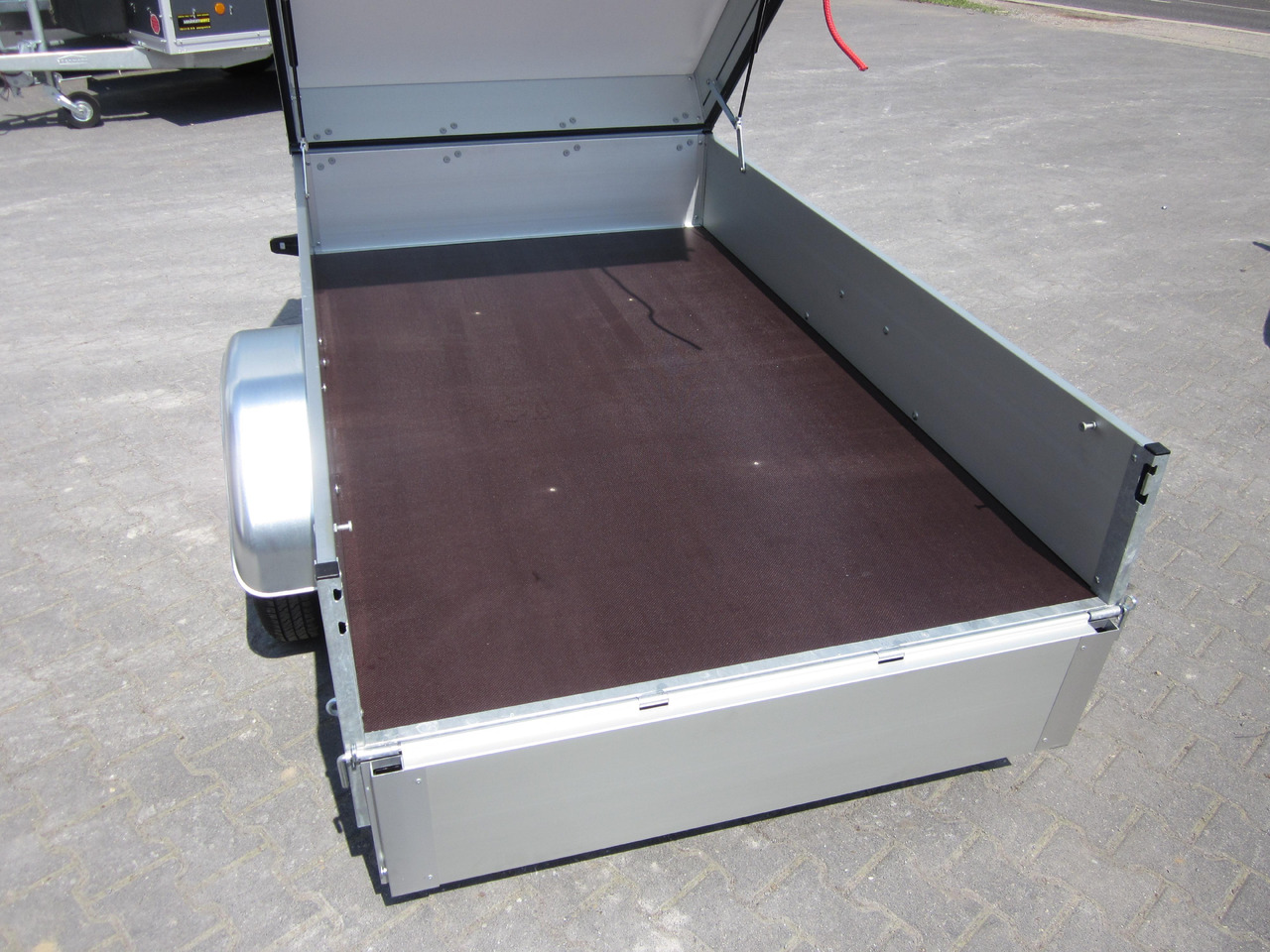 ALUBOXX Deckelanhänger GTB 1200 HT 251x126x48cm (S) 1160kg - Remorque voiture: photos 3 ALUBOXX Deckelanhänger GTB 1200 HT 251x126x48cm (S) 1160kg - Remorque voiture: photos 3