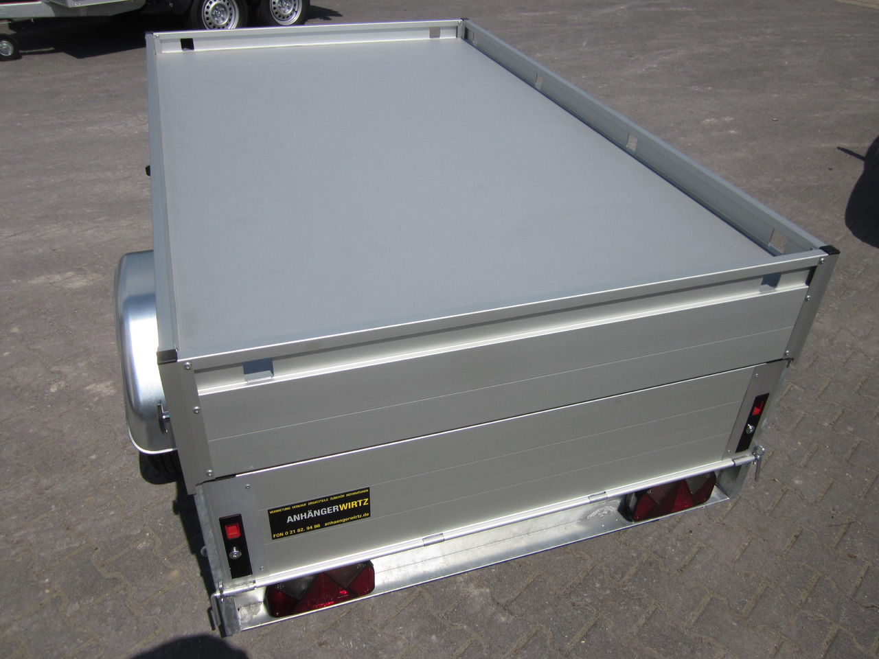 ALUBOXX Deckelanhänger GTB 1200 HT 251x126x48cm (S) 1160kg - Remorque voiture: photos 4 ALUBOXX Deckelanhänger GTB 1200 HT 251x126x48cm (S) 1160kg - Remorque voiture: photos 4