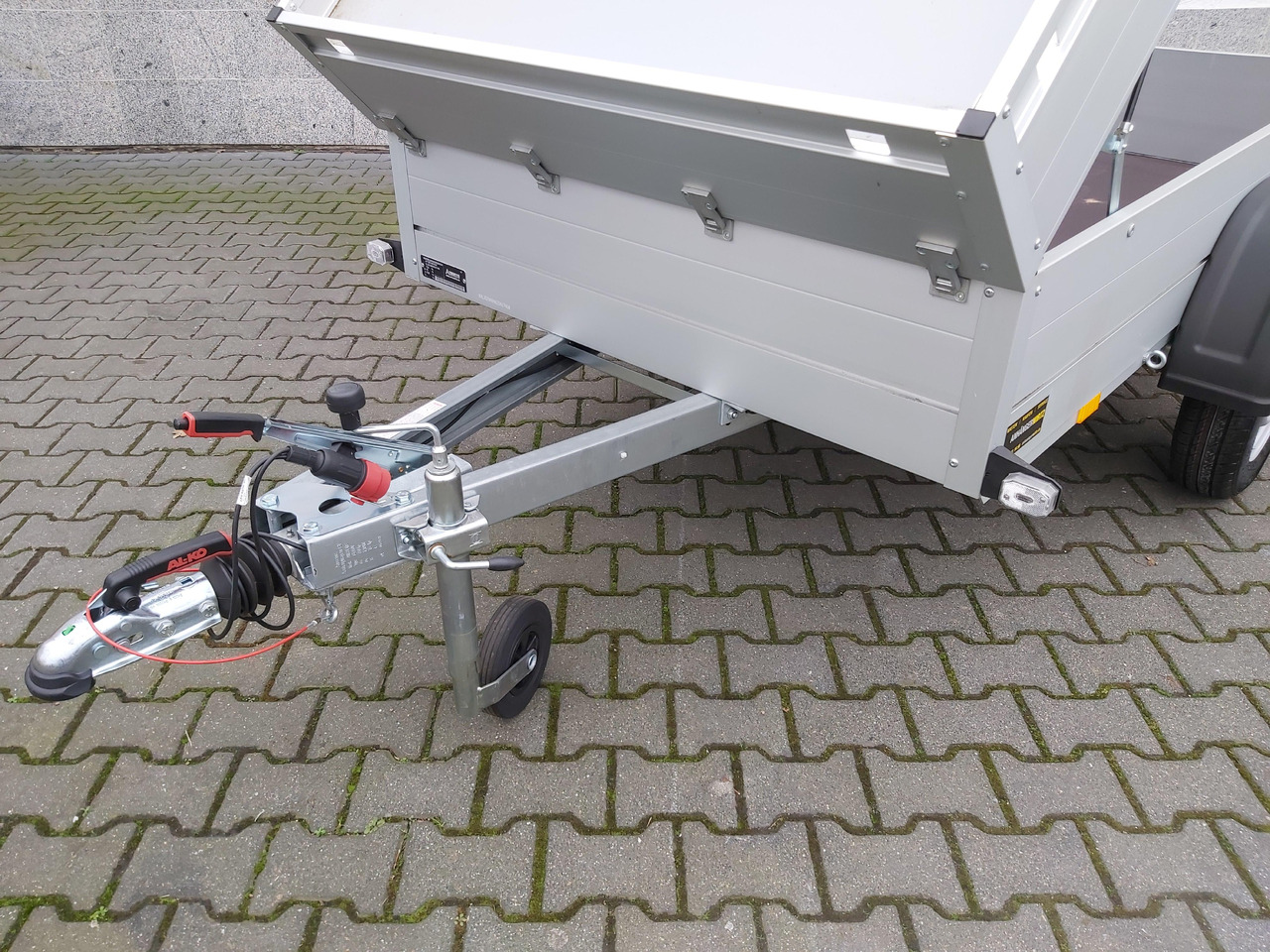 ALUBOXX Deckelanhänger GTB 750 HT 211x126x48 (XS) 750kg Winter Aktion - Remorque voiture: photos 3 ALUBOXX Deckelanhänger GTB 750 HT 211x126x48 (XS) 750kg Winter Aktion - Remorque voiture: photos 3