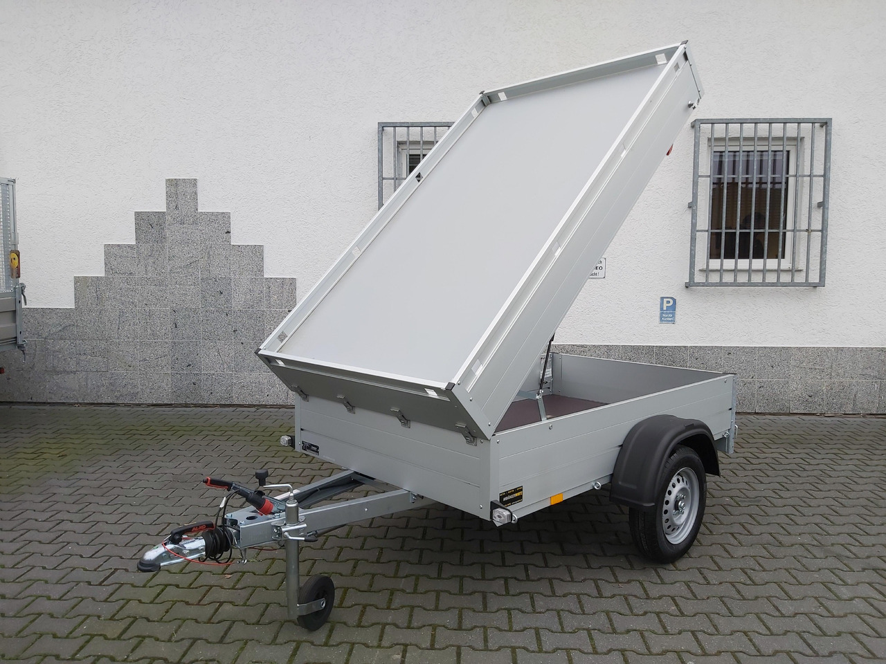 ALUBOXX Deckelanhänger GTB 750 HT 211x126x48 (XS) 750kg Winter Aktion - Remorque voiture: photos 4 ALUBOXX Deckelanhänger GTB 750 HT 211x126x48 (XS) 750kg Winter Aktion - Remorque voiture: photos 4