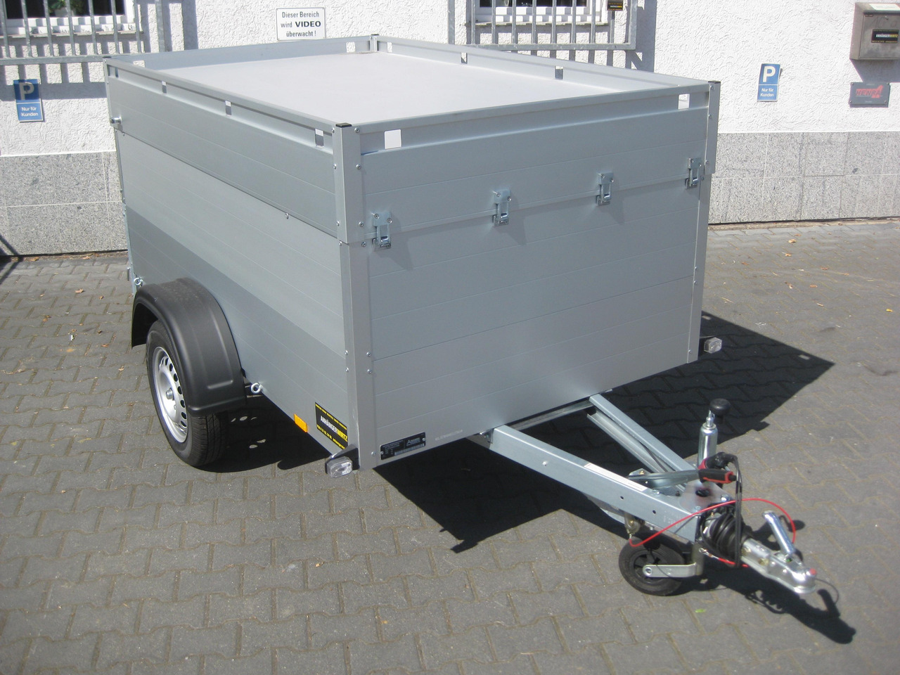 ALUBOXX Deckelanhänger GTB 750 VT1 211x126x83cm (XS) 750kg - Remorque voiture: photos 3 ALUBOXX Deckelanhänger GTB 750 VT1 211x126x83cm (XS) 750kg - Remorque voiture: photos 3