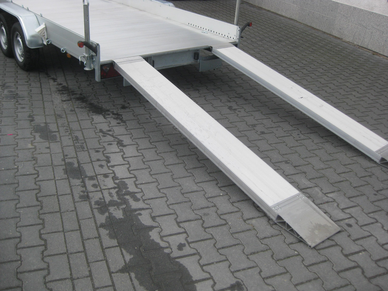 Anssems Transporter AMT 2500 407x180x18cm Aluboden Alurampen Seilwinde 2500kg online - Remorque porte-voitures: photos 5 Anssems Transporter AMT 2500 407x180x18cm Aluboden Alurampen Seilwinde 2500kg online - Remorque porte-voitures: photos 5