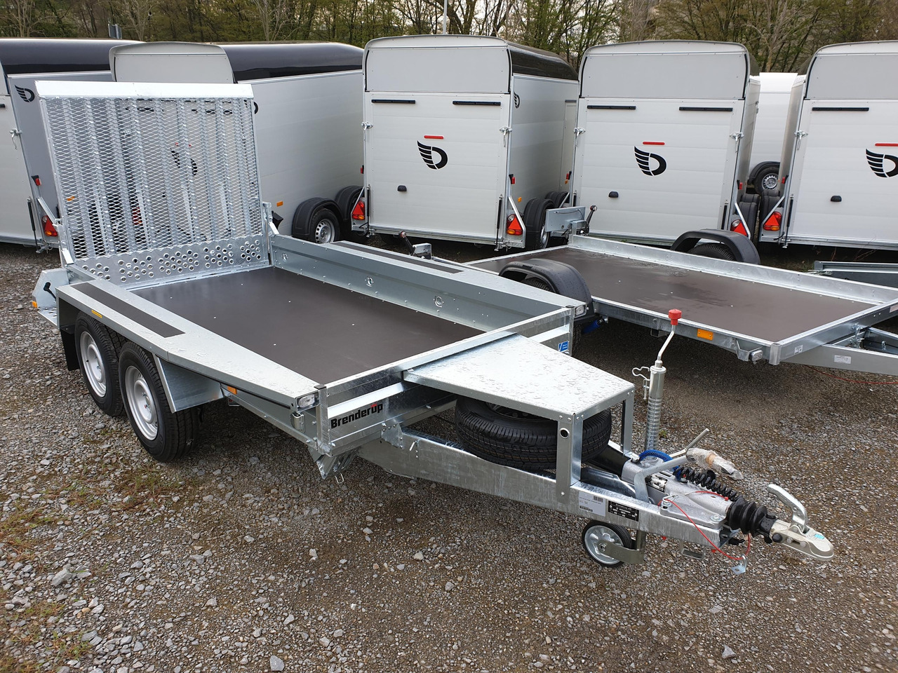 Brenderup Maschinentransporter MT 3080 308x152x27cm 3000kg Winter Online Aktion - Remorque porte engin: photos 2 Brenderup Maschinentransporter MT 3080 308x152x27cm 3000kg Winter Online Aktion - Remorque porte engin: photos 2
